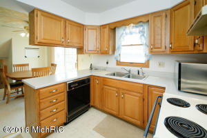 10700 E S Ave, Scotts, MI 49088 photo 14