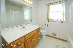 10700 E S Ave, Scotts, MI 49088 photo 20