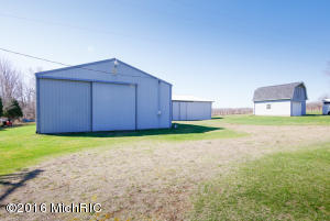 10700 E S Ave, Scotts, MI 49088 photo 2