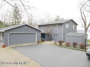 738 E Gull Lake Dr, Augusta, MI 49012 photo 8