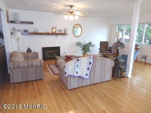 738 E Gull Lake Dr, Augusta, MI 49012 photo 15