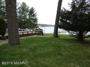 738 E Gull Lake Dr, Augusta, MI 49012 photo 5