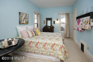 332 N Eagle St, Marshall, MI 49068 photo 10