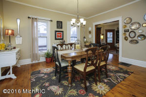332 N Eagle St, Marshall, MI 49068 photo 9