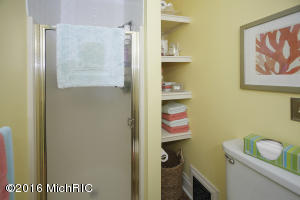 332 N Eagle St, Marshall, MI 49068 photo 11