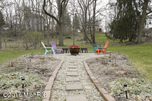 332 N Eagle St, Marshall, MI 49068 photo 28