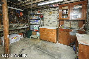 332 N Eagle St, Marshall, MI 49068 photo 24