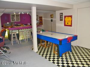 19465 Golfview Dr, Big Rapids, MI 49307 photo 17