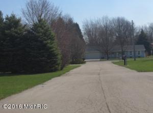 4801 Backus Ct, Buchanan, MI 49107 photo 3