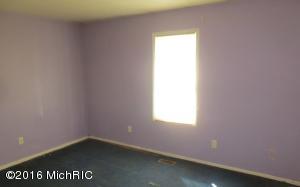 4801 Backus Ct, Buchanan, MI 49107 photo 8