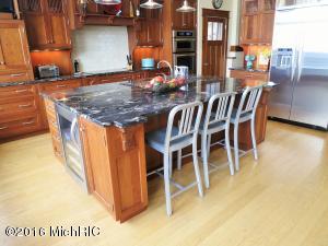 13426 Timber Ln, Harbert, MI 49115 photo 9