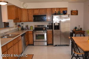 5331 Nadeau Dr, Pullman, MI 49450 photo 3