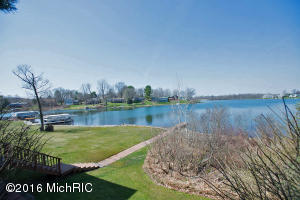 359 S Fork Dr, Plainwell, MI 49080 photo 5