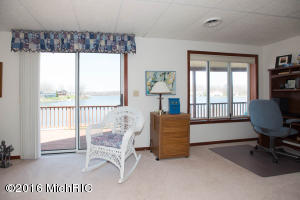 359 S Fork Dr, Plainwell, MI 49080 photo 28