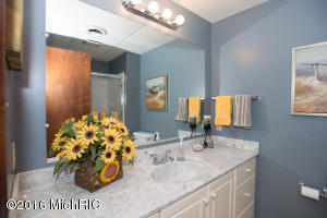 359 S Fork Dr, Plainwell, MI 49080 photo 32