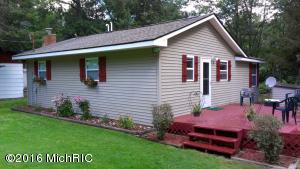 4292 River St, Sears, MI 49679 photo 3