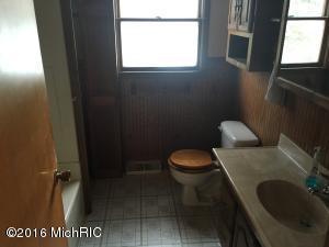 9489 E 64th St, Chase, MI 49623 photo 5