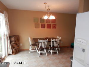 10901 Hoffman Rd, Three Rivers, MI 49093 photo 5