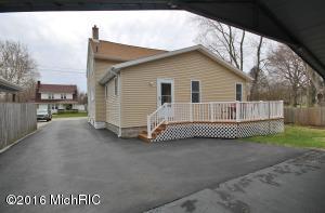 410 E Hoffman St, Three Rivers, MI 49093 photo 11