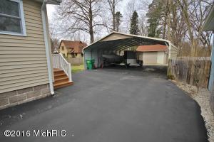 410 E Hoffman St, Three Rivers, MI 49093 photo 6