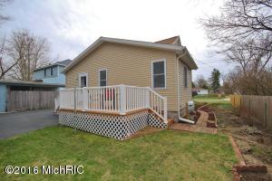 410 E Hoffman St, Three Rivers, MI 49093 photo 12