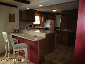 1337 103rd Ave, Plainwell, MI 49080 photo 8