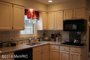 3055 Howlett Dr SE, Ada, MI 49301 photo 7