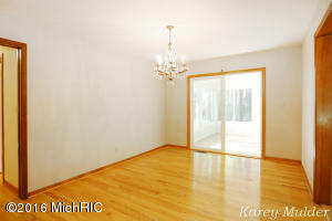 7440 Sheffield Dr SE, Ada, MI 49301 photo 8