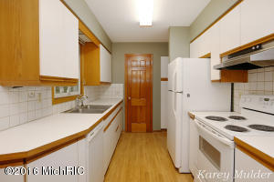 7440 Sheffield Dr SE, Ada, MI 49301 photo 10