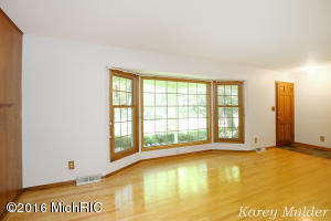 7440 Sheffield Dr SE, Ada, MI 49301 photo 6