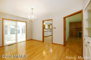 7440 Sheffield Dr SE, Ada, MI 49301 photo 7