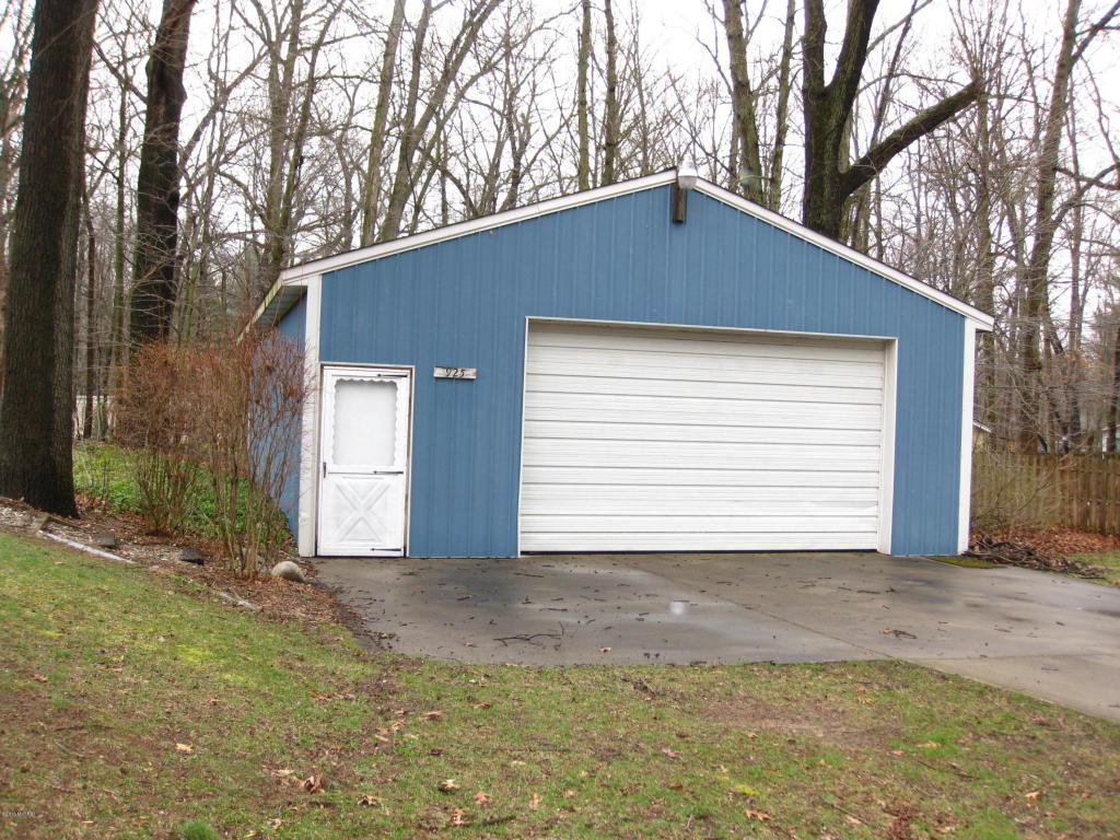 925 Beech St, Pullman, MI 49450 photo 33