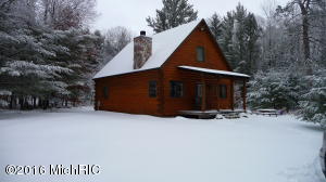 700 N Harrison Ave, Harrison, MI 48625 photo 1