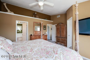6061 Ada Dr SE, Ada, MI 49301 photo 21