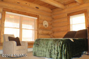 10004 Heether Rd, Belding, MI 48809 photo 5