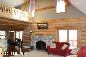 10004 Heether Rd, Belding, MI 48809 photo 2