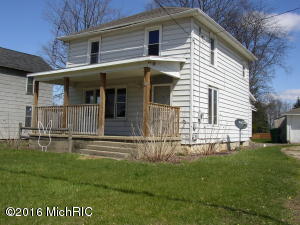 623 E State St, Colon, MI 49040 photo 1