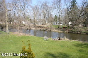 219 Jersey St, Plainwell, MI 49080 photo 13