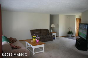 219 Jersey St, Plainwell, MI 49080 photo 12