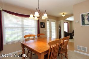 4515 Roseview Ct, Ada, MI 49301 photo 8