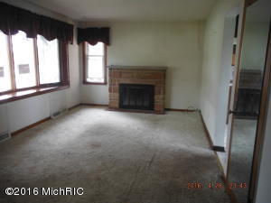 105 Sundown St, Springfield, MI 49037 photo 6