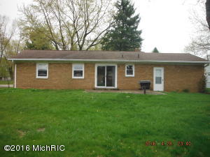 105 Sundown St, Springfield, MI 49037 photo 4