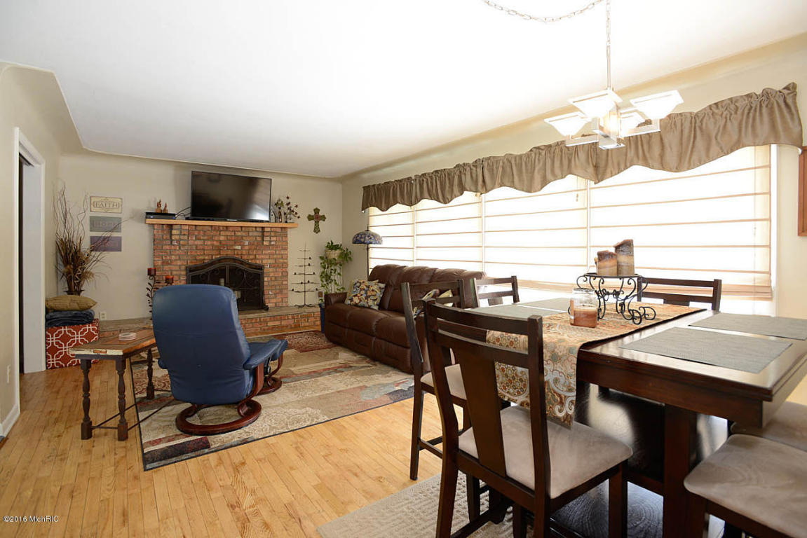 66 Hilltop Ln, Augusta, MI 49012 photo 10