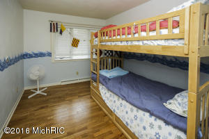 1118 E Gull Lake Dr, Augusta, MI 49012 photo 17