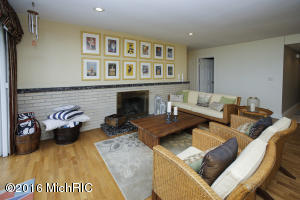 1118 E Gull Lake Dr, Augusta, MI 49012 photo 7