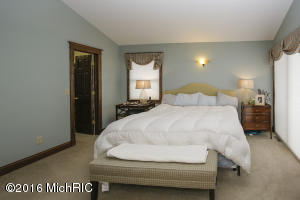 1118 E Gull Lake Dr, Augusta, MI 49012 photo 24