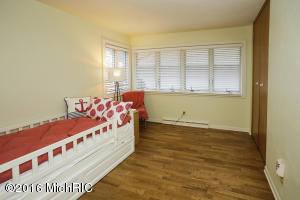 1118 E Gull Lake Dr, Augusta, MI 49012 photo 16