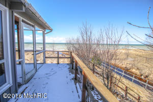 5437 N Ridge Rd, Pentwater, MI 49449 photo 8