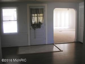 440 Canaris St, Constantine, MI 49042 photo 5