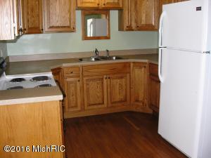 440 Canaris St, Constantine, MI 49042 photo 12